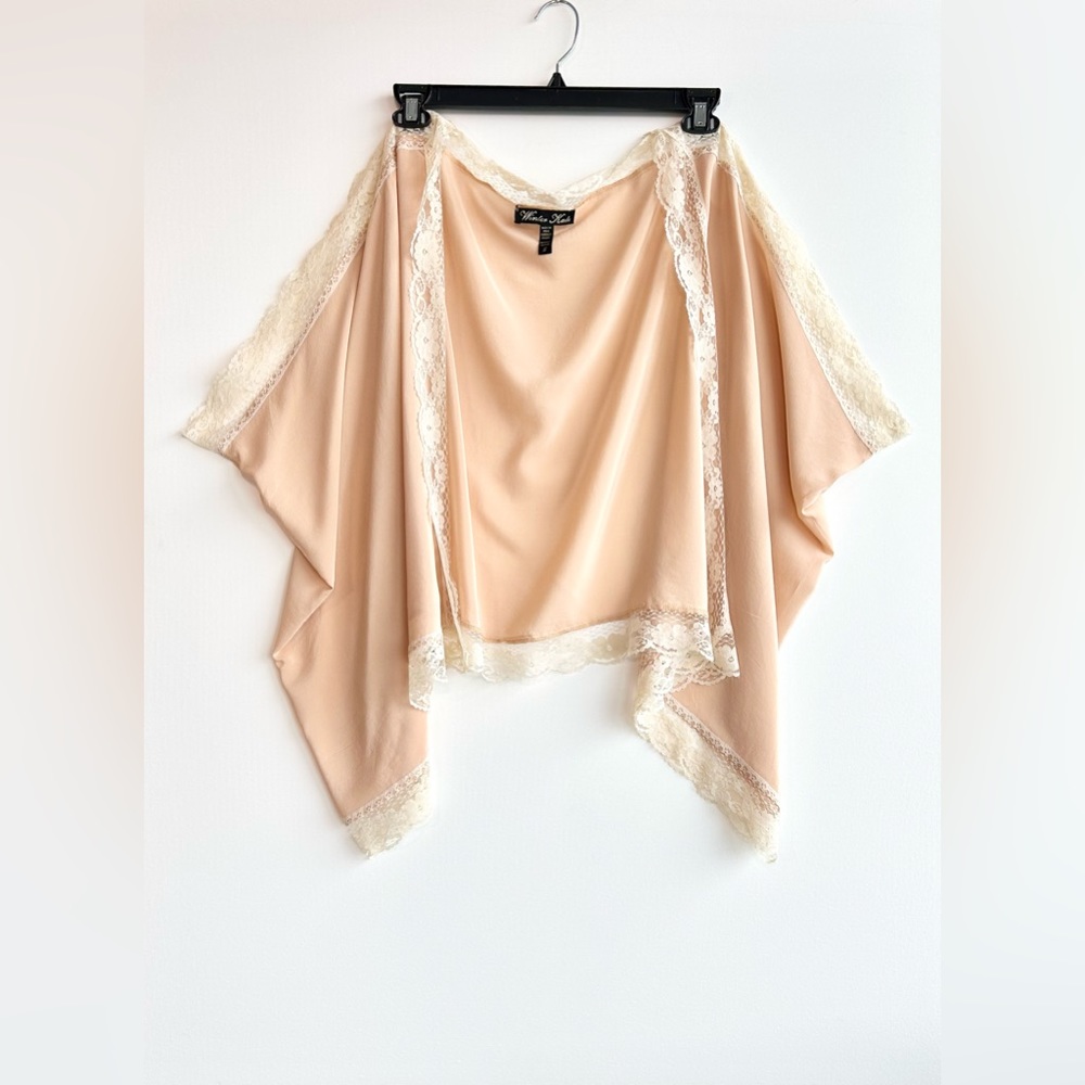 Winter Kate silk cream colour kimono with lace details, small